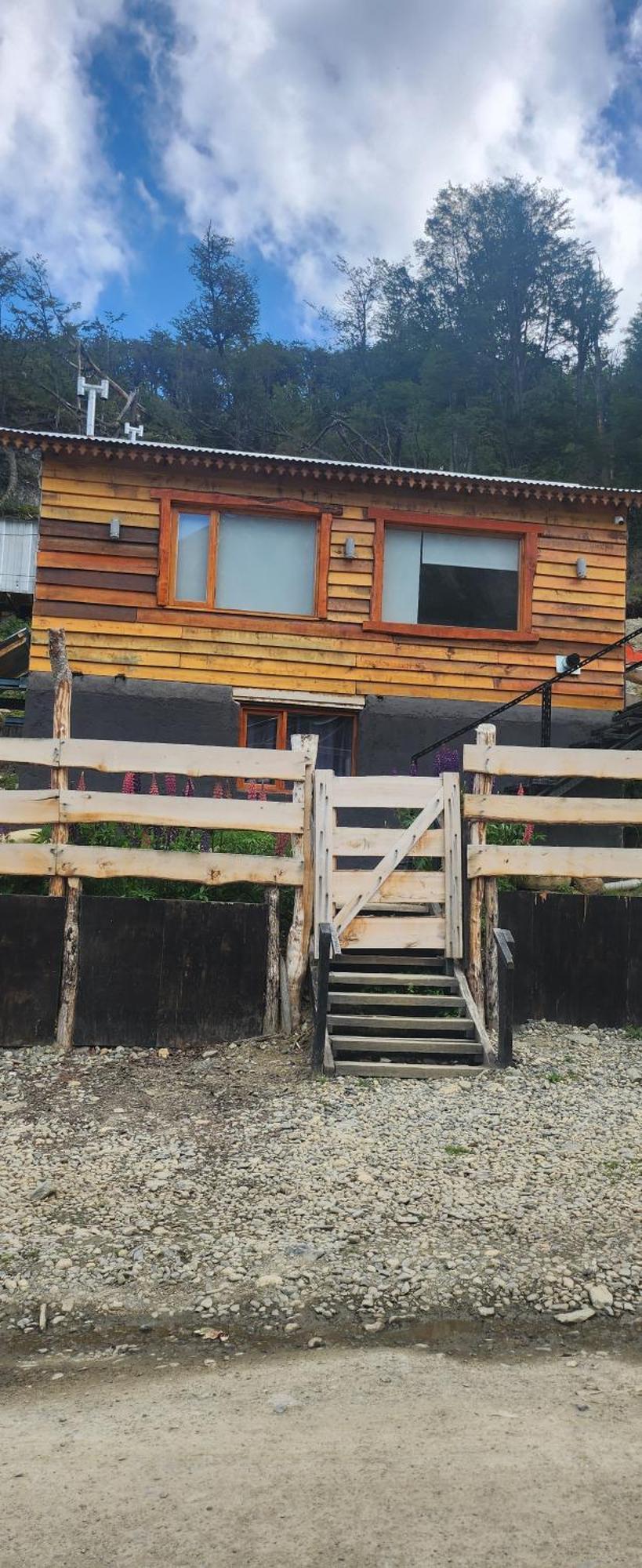 Cabanas Santa Montana Ushuaia Exteriör bild